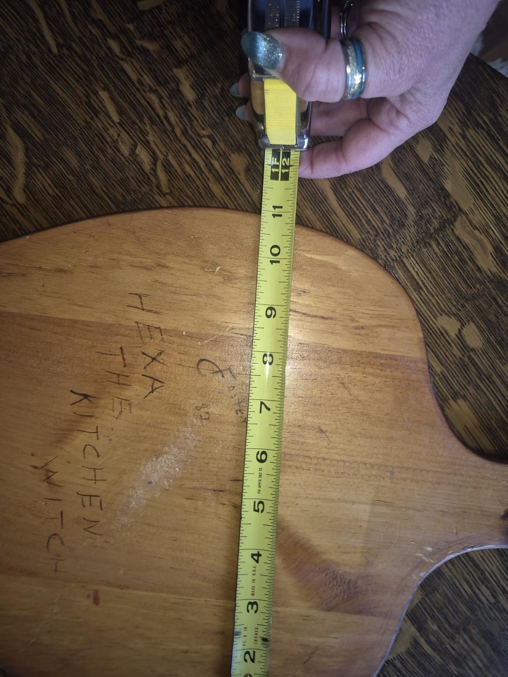Vintage Kitchen Witch Wooden Welcome Paddle Sign - Picture 8 of 8
